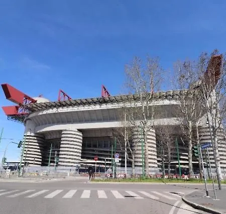 Stadium Apartment *